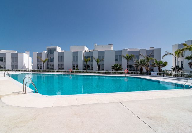 Byhus i Estepona - LMT46- Spacious townhouse modern style