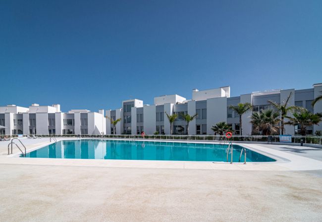 Byhus i Estepona - LMT46- Spacious townhouse modern style