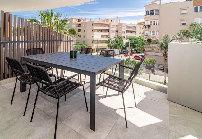 Lejlighed i Estepona - INF3.2L- Modern city apartment, families only