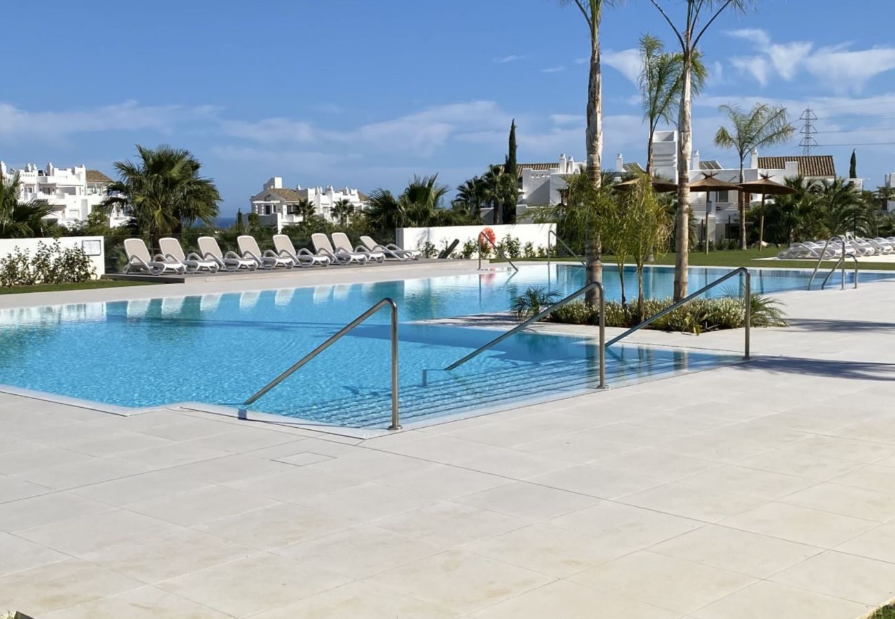 Lejlighed i Casares - Stylish 3-Bed Apartment | Alcazaba Lagoon (1204)