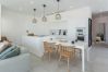 Villa i Mijas Costa - Modern Villa with Private Pool & Rooftop Terrace