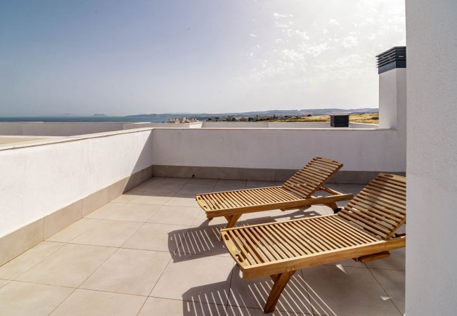 Lejlighed i Estepona - LME9.F1- Penthouse, amazing views, families only