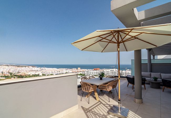 Lejlighed i Estepona - LME9.F1- Penthouse, amazing views, families only