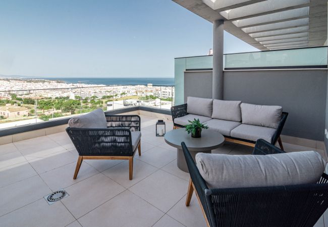 Lejlighed i Estepona - LME9.F1- Penthouse, amazing views, families only