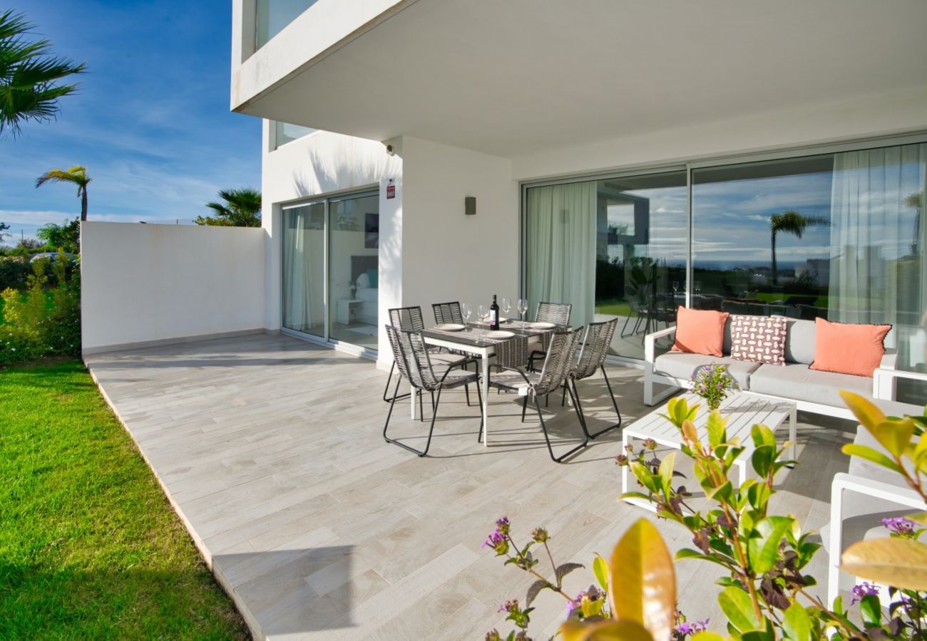 Lejlighed i Casares - Elegant 2-Bed Apartment | Alcazaba Lagoon (1604)
