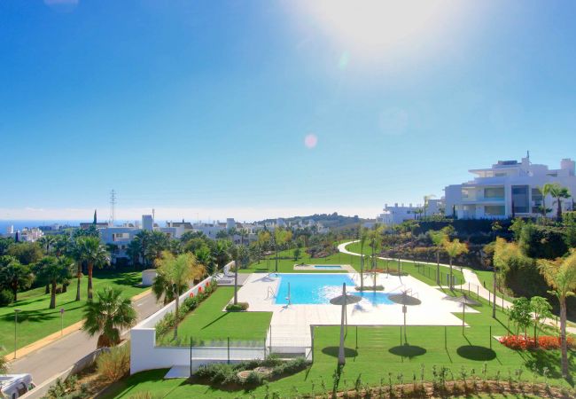 Lejlighed i Estepona - 2288 Luxury Penthouse with Private Rooftop Pool