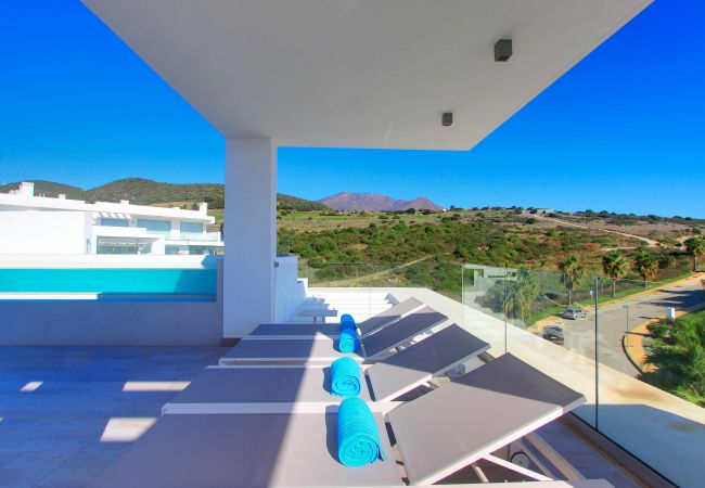 Lejlighed i Estepona - 2288 Luxury Penthouse with Private Rooftop Pool