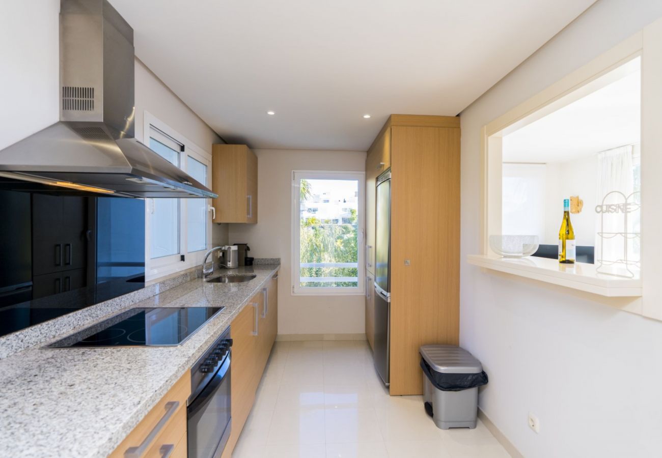 Lejlighed i Casares - Modern 2-Bedroom Apartment - Alcazaba Lagoon (411)
