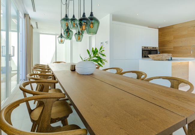 Villa i Mijas Costa - Unique & Luxurious Villa with Heated Pool!