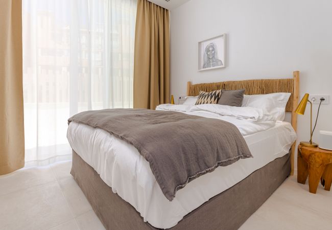 Villa i Mijas Costa - Unique & Luxurious Villa with Heated Pool!