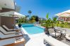Villa i Mijas Costa - Unique & Luxurious Villa with Heated Pool!