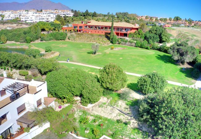 Lejlighed i Casares - 3019 Stunning Penthouse with Golf & Sea View