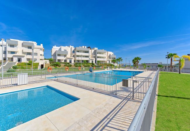 Lejlighed i Estepona - 3015 Luxury Serenity Views Apartment in Estepona
