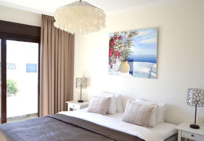 Lejlighed i Estepona - RSH14A - Terrace with hot tub and fantastic views