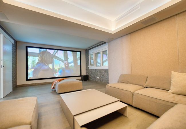 Villa i San Pedro de Alcántara - 3004 Luxury Modern Villa with Pool