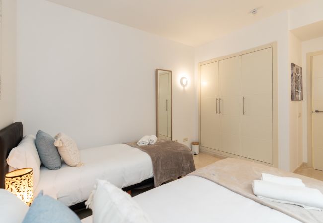 Lejlighed i Casares - AL-704 ESTEPONA - APARTMENT - ALCAZABA LAGOON