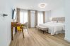 Lejlighed i Estepona - EAC3F- Modern & light apartment steps from the sea