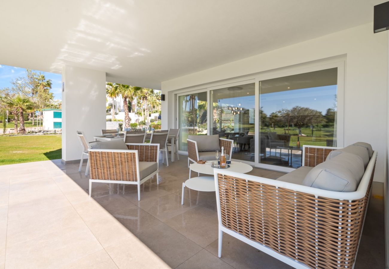 Lejlighed i Casares - Chic 3-Bed Apartment ALCAZABA LAGOON (2107)