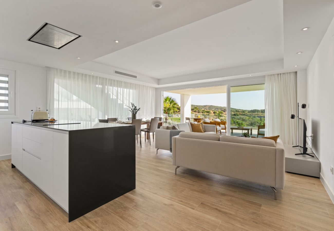 Lejlighed i Casares - Spacious 2-bed & Solarium ALCAZABA LAGOON (2017)