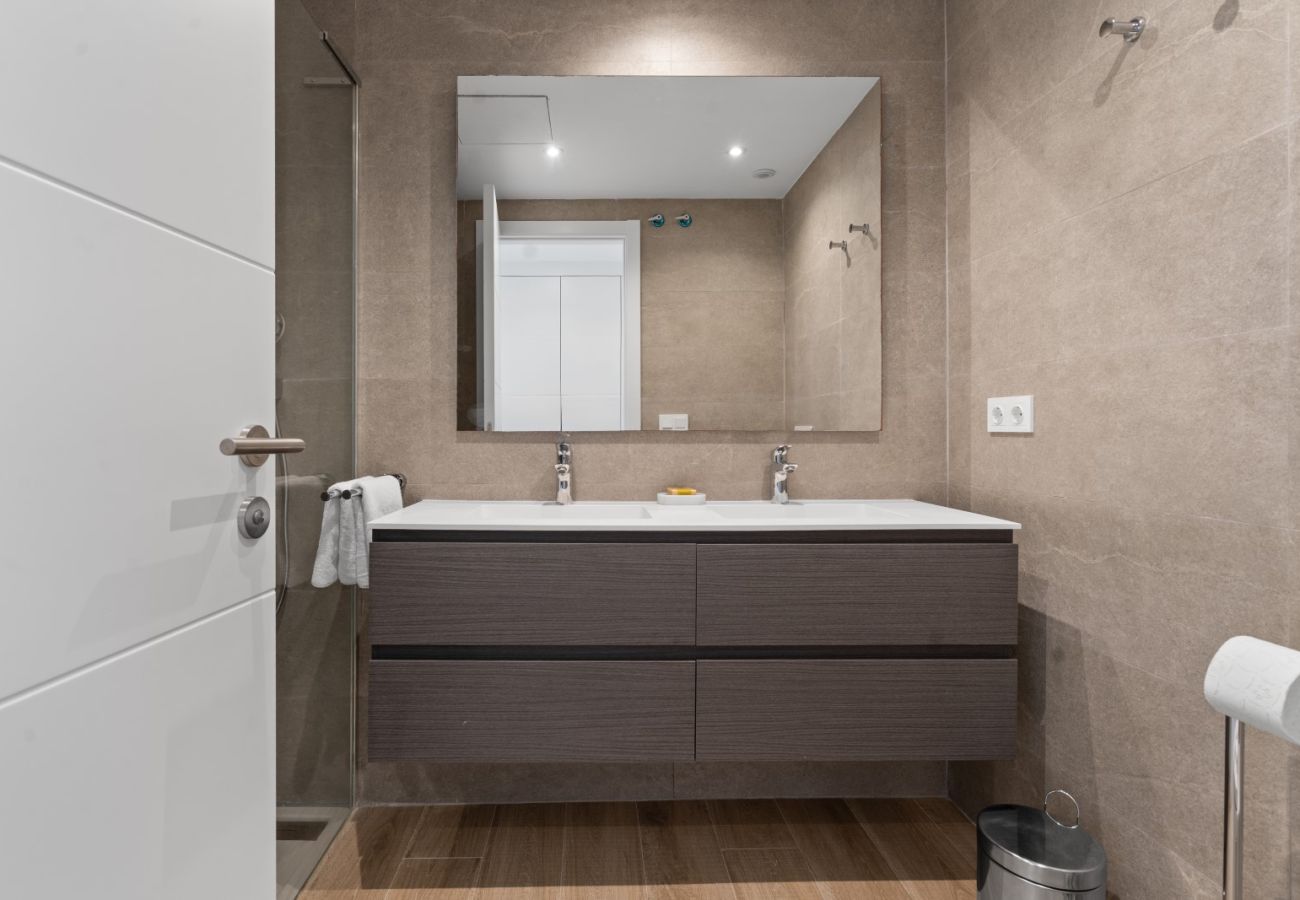 Lejlighed i Casares - Spacious 2-bed & Solarium ALCAZABA LAGOON (2017)