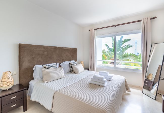Lejlighed i Casares - Modern 2-Bed Apartment | Alcazaba Lagoon (313)