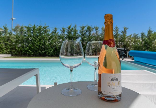 Villa i Marbella - 3303 Villa Riva (r3930610)