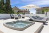 Villa in Marbella - 20600 - Luxurious Beachside Villa with Jacuzzi!