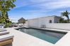 Villa in Marbella - 20600 - Luxurious Beachside Villa with Jacuzzi!