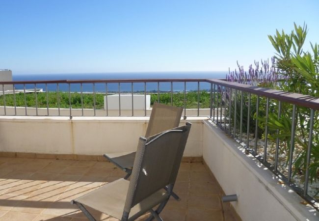 Appartement in Marbella - Apartment with Sea Views and Sunlit Terraces
