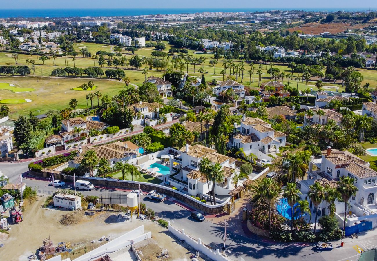 Villa in Marbella - Fantastic Luxury Villa near Marbella