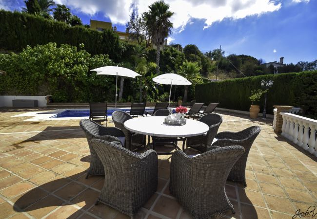 Villa in Marbella - 14177- Exquisite villa near beach! Heated pool*