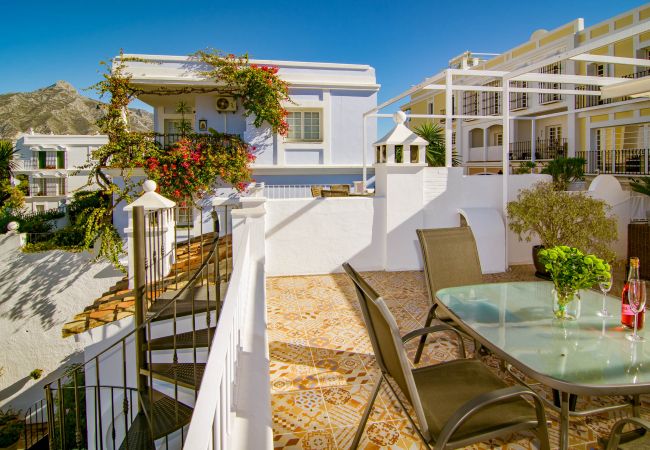 Appartement in Nueva Andalucia - AP165 - Aloha Pueblo, Marbella by roomservices