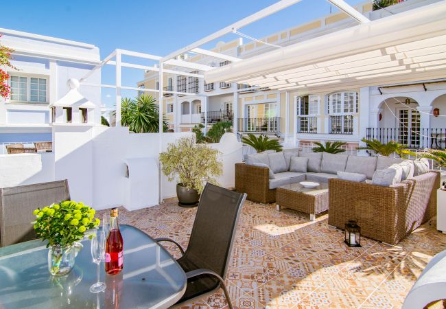 Appartement in Nueva Andalucia - AP165 - Aloha Pueblo, Marbella by roomservices