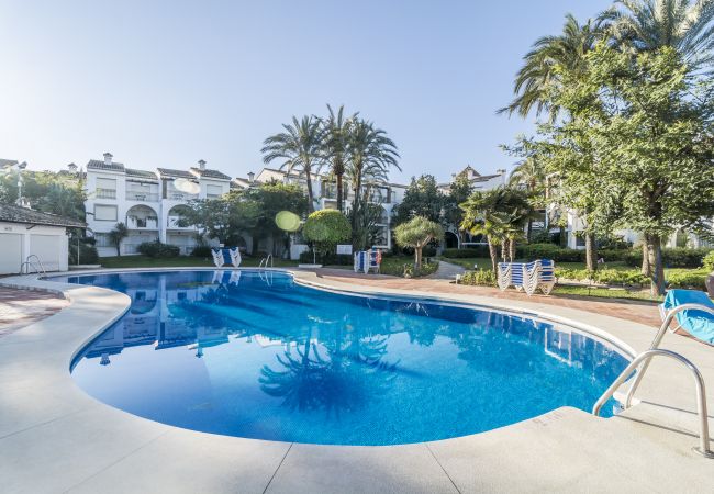 Appartement in Estepona - HB - Comfortable Beachfront Holiday Apartment