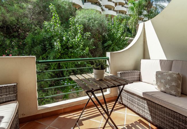 Appartement in Nueva Andalucia - SAT2 - Modern 2 bedroom apartment with ocean view