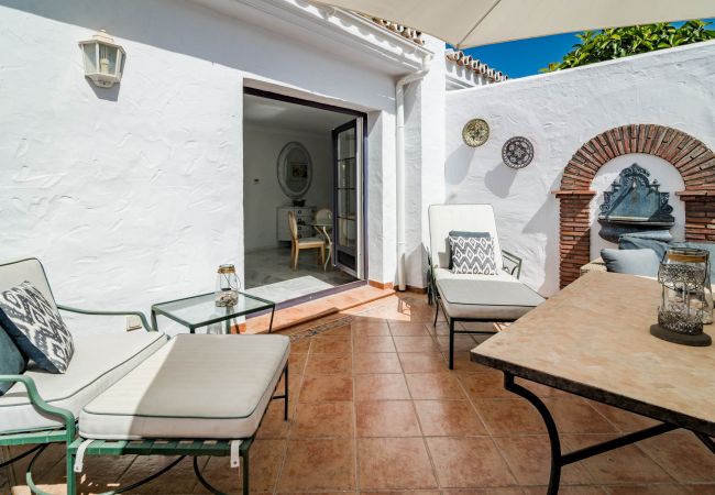 Appartement in Marbella - AB2 - Casa Blanca by Roomservices