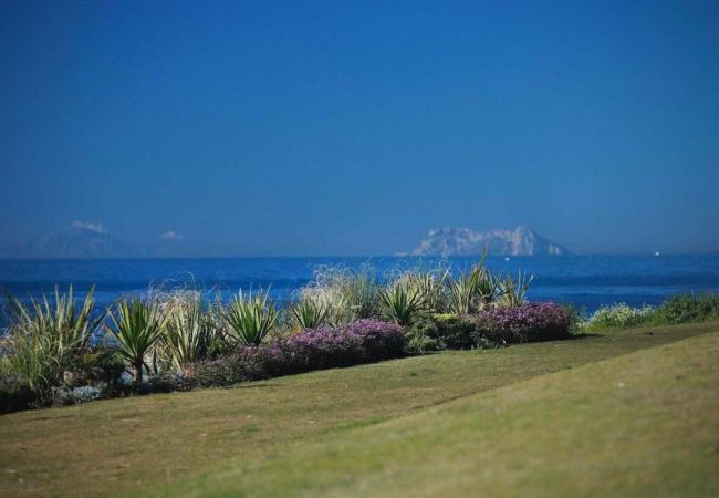 Appartement in Estepona - 100 - Beach apartment with Private Pool