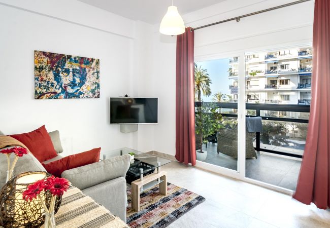Studio in Marbella - SK- Studio apartment front line beach
