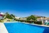 Herenhuis in Marbella - EN- Cozy Andalusian style townhouse  in Marbella