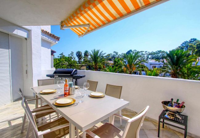 Appartement in Marbella - 1080 - GOLDEN BEACH JACUZZI