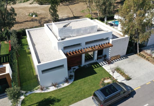 Villa in Estepona - 2223 - New modern Villa with Pool and Garden
