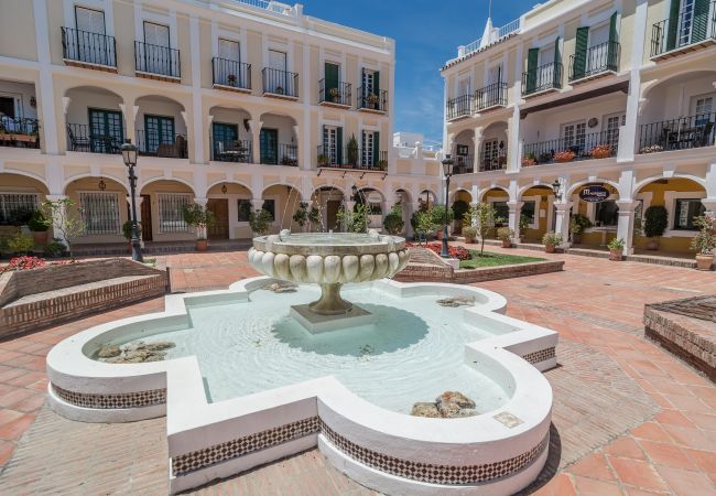 Herenhuis in Nueva Andalucia - AP128- Big townhouse - sunny side of Aloha Pueblo