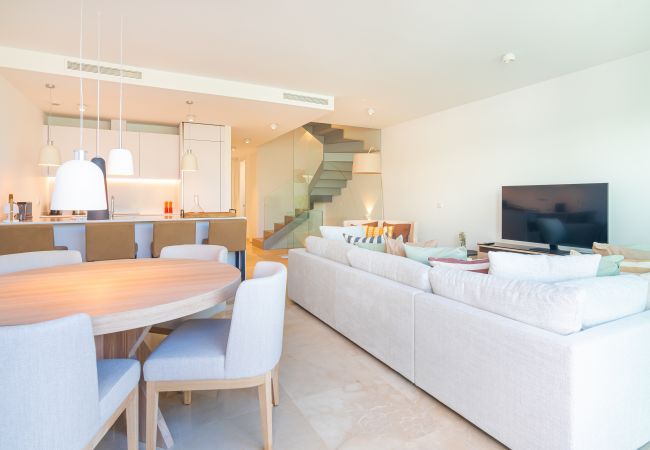 Rijhuis in La Cala de Mijas - Luxurious Townhouse & Rooftop Plunge Pool
