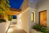 Villa in Marbella - Luxury Villa with High Security, Pool & Jacuzzi