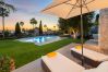 Villa in Marbella - Luxury Villa with High Security, Pool & Jacuzzi