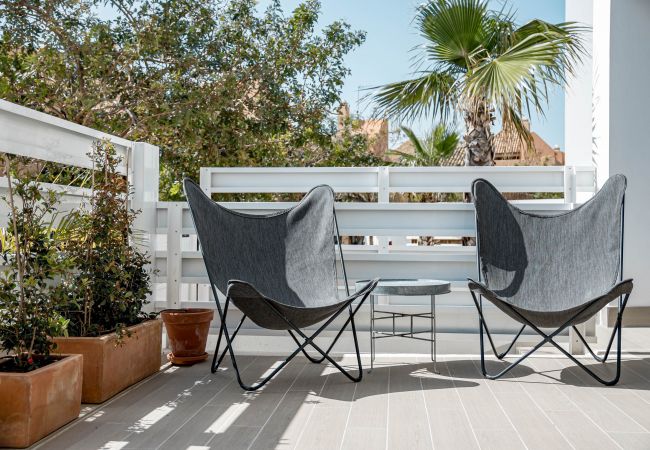 Rijhuis in Estepona - LMT46 - Modern Style Spacious Townhouse