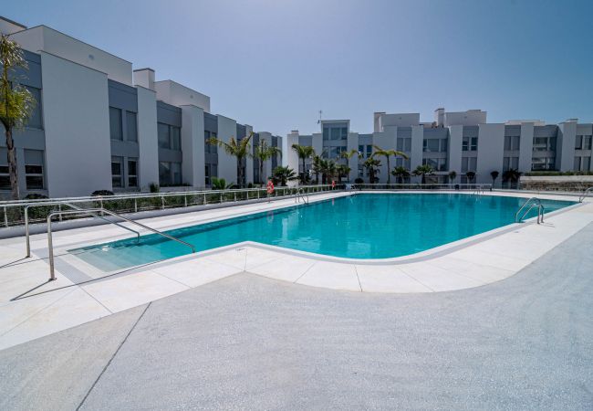 Rijhuis in Estepona - LMT46 - Modern Style Spacious Townhouse