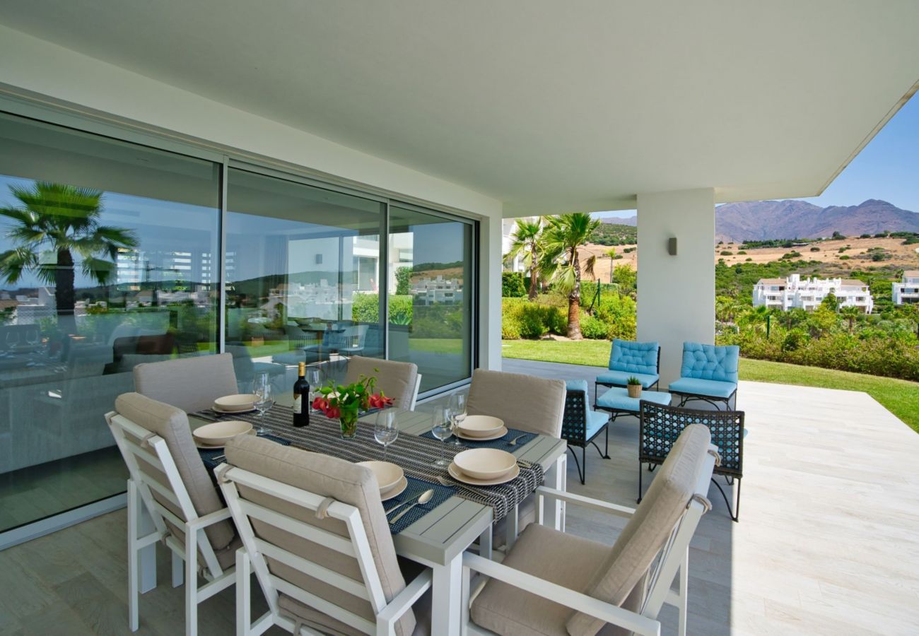 Appartement in Casares - Stylish 3-Bed Apartment | Alcazaba Lagoon (1204)