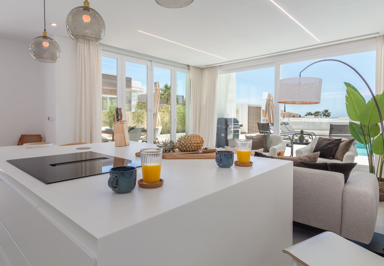 Villa in Mijas - Modern Villa with Private Pool & Rooftop Terrace