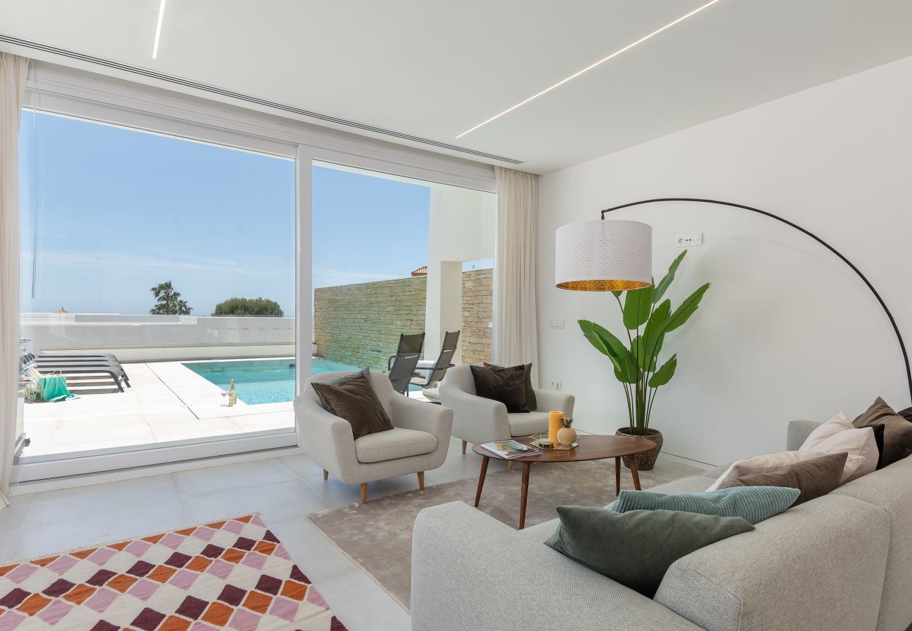Villa in Mijas - Modern Villa with Private Pool & Rooftop Terrace